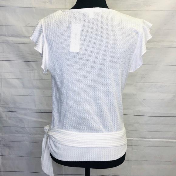 Francesca’s Ivory Wrap Top - Picture 5 of 7